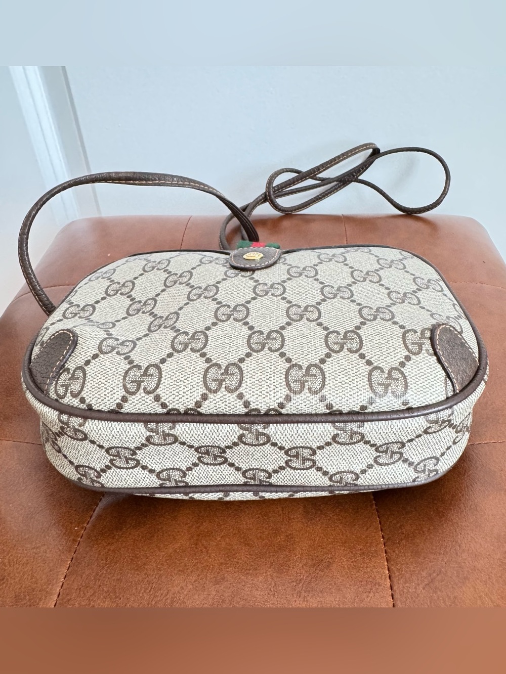 GUCCI Vintage Ophidia GG Monogram Canvas Sherry Line Crossbody Bag - Picture 3 of 13
